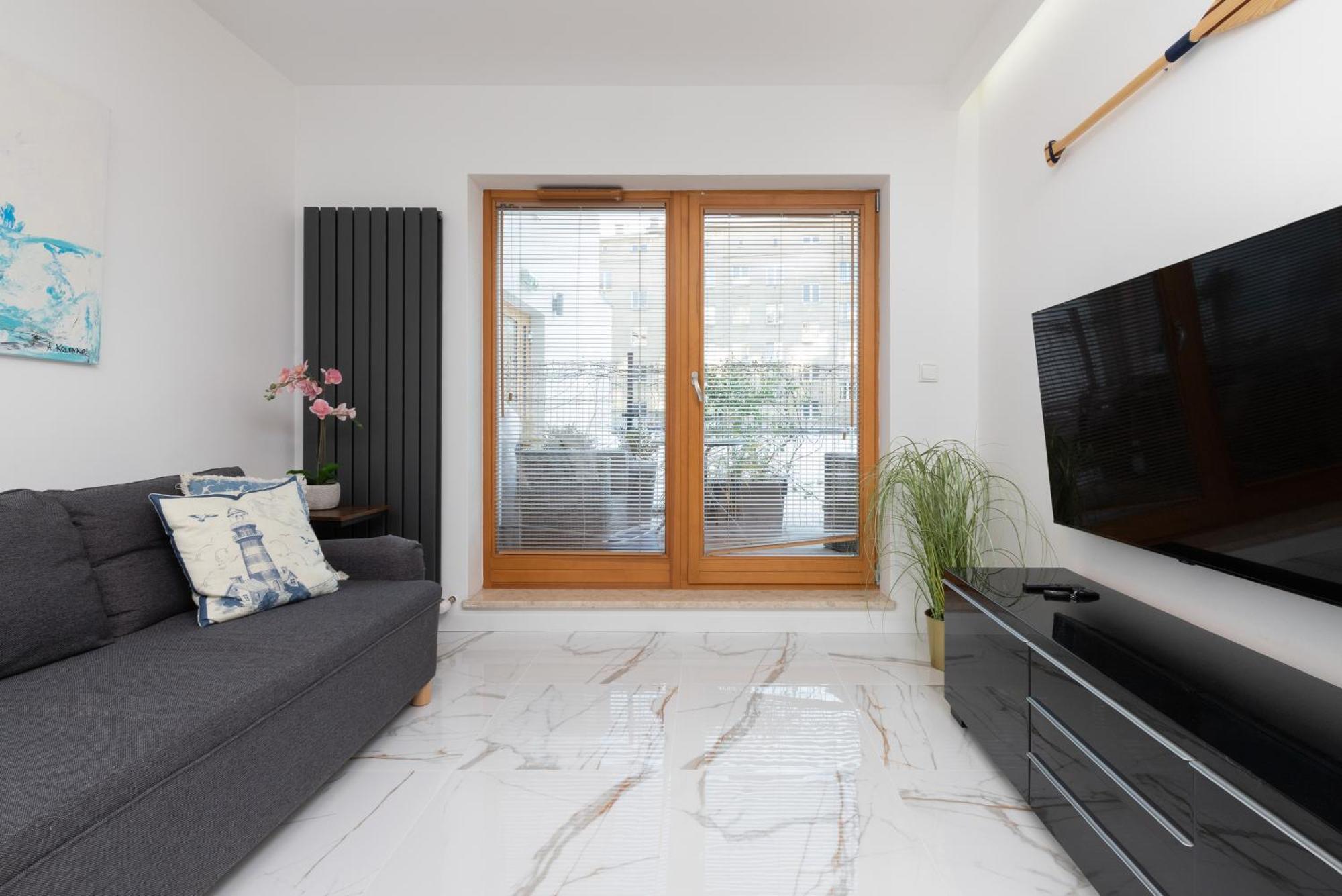 Batorego 7 Apartament With Terrace & Parking Downtown Gdynia By Renters エクステリア 写真